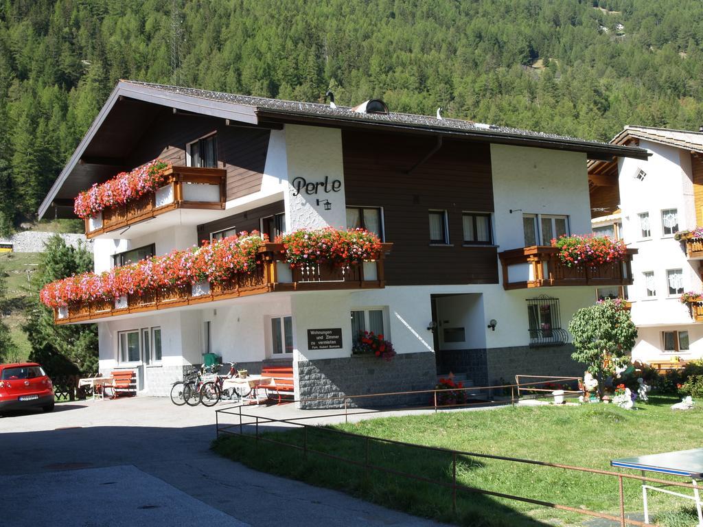 Ferienhaus Perle Saas-Grund Habitación foto